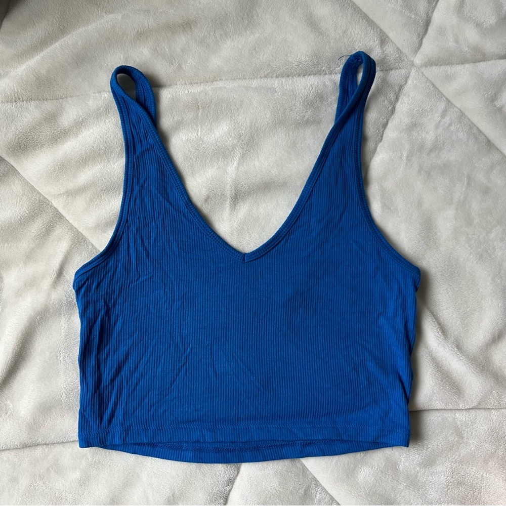 Pacsun vneck crop tank